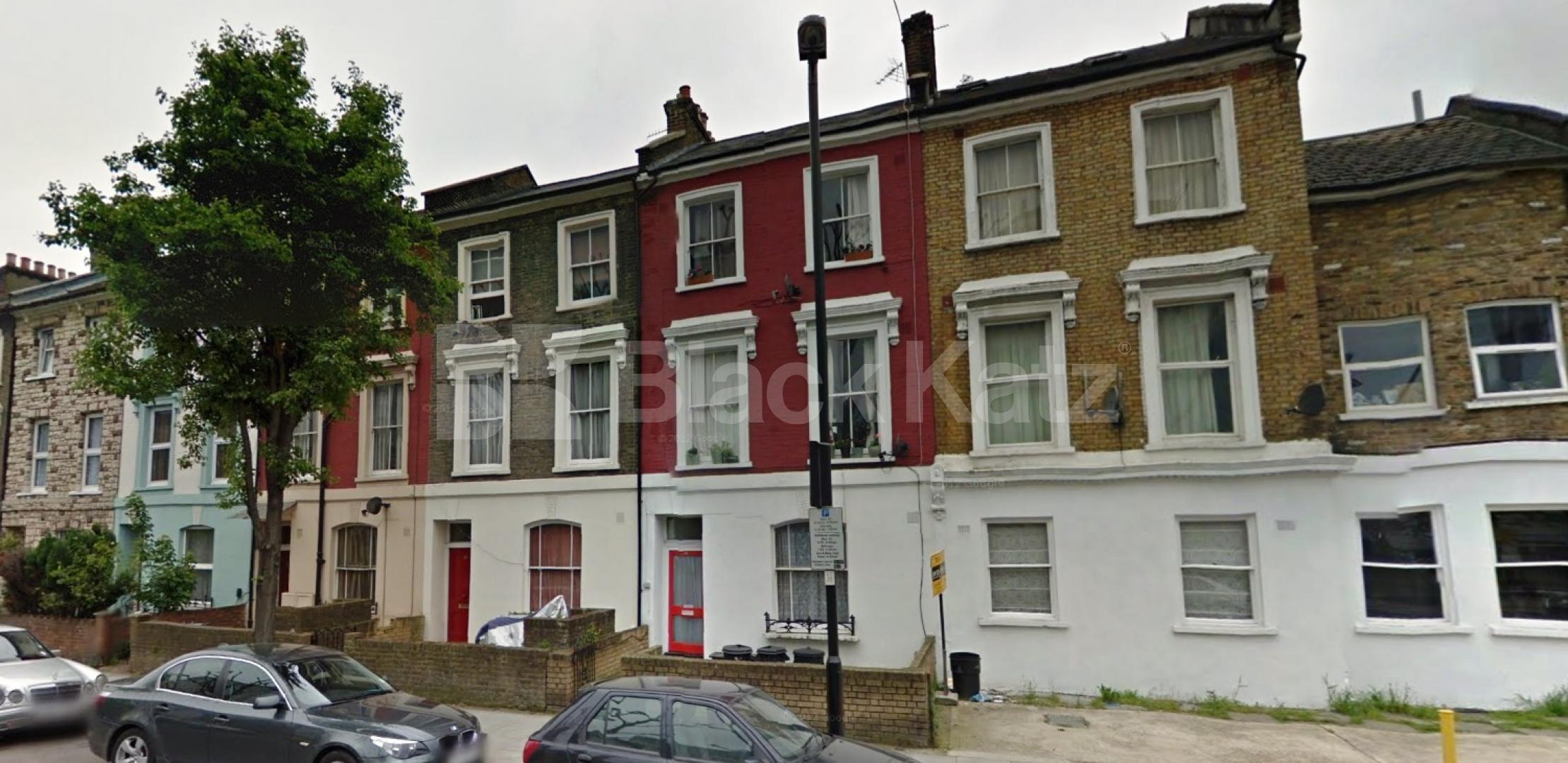 			NEW INSTRUCTION!, 2 Bedroom, 1 bath, 1 reception Flat			 Hornsey Road, HOLLOWAY